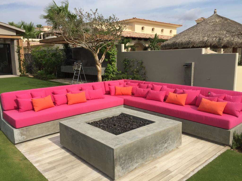 Outdoor sectional with custom cushions